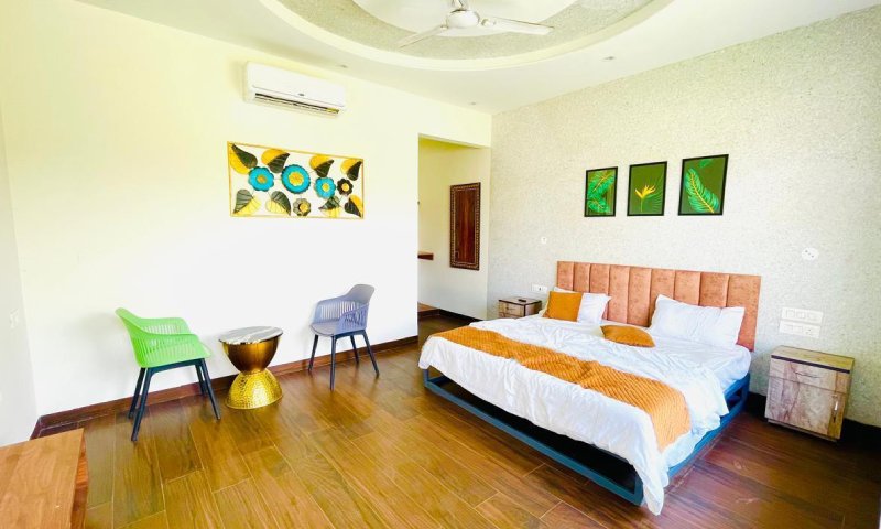 Mountain Green Hills Gallery Image 10
